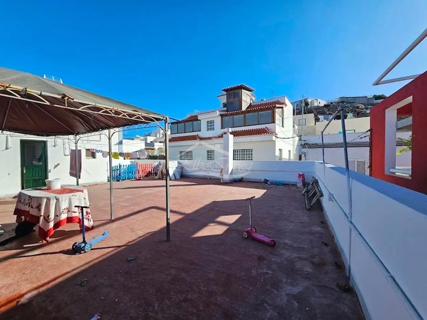 Vista exterior de Casa o chalet en venta en Adeje con Jardín privado, Terraza y Trastero