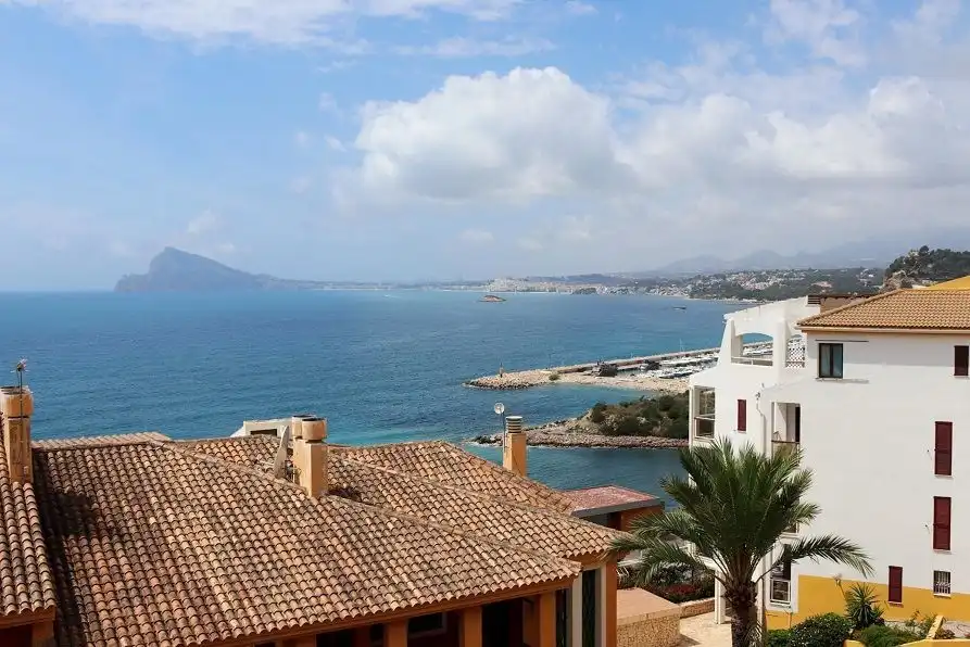 Außenansicht von Wohnungen zum Verkauf in Altea mit Klimaanlage, Terrasse und Abstellraum