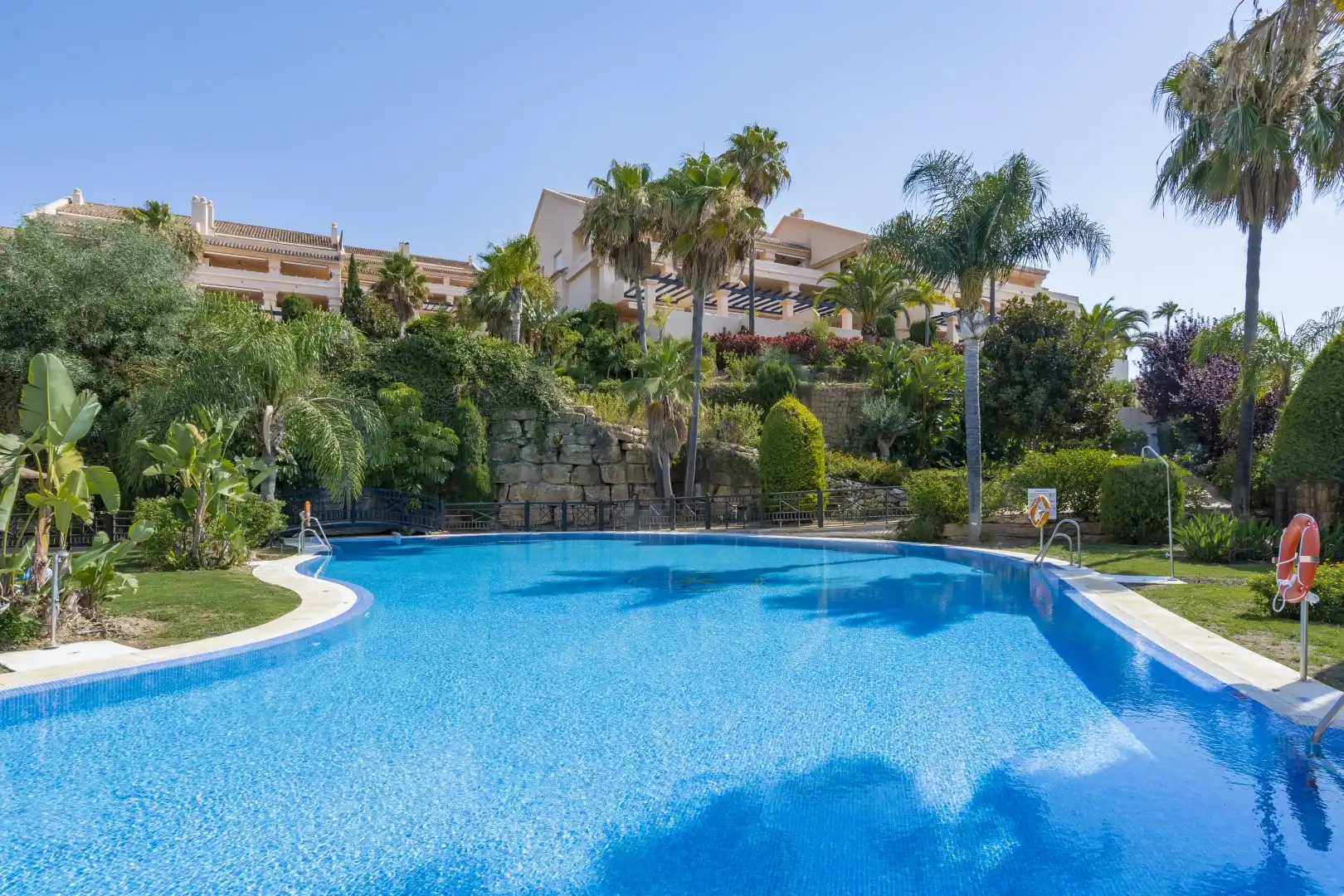Apartament amb piscina en venda a Nueva Andalucía, imagen 40