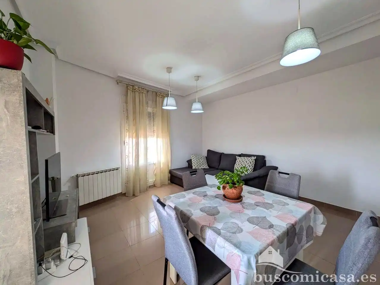 Flat for rent in Calle Reino Unido, San Gonzalo