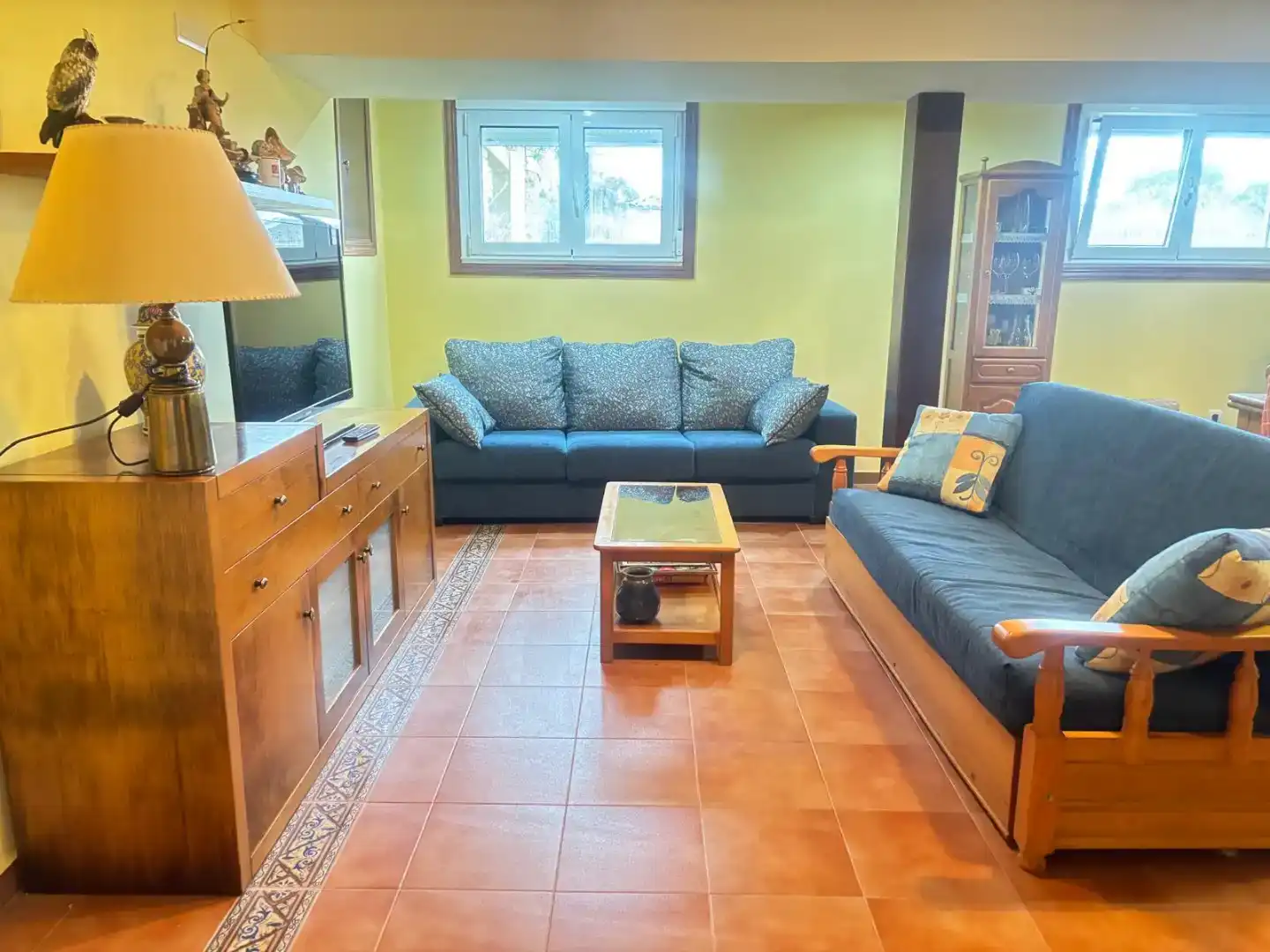 Casa o xalet de lloguer en Cangas  amb Jardí privat, Parquet i Moblat