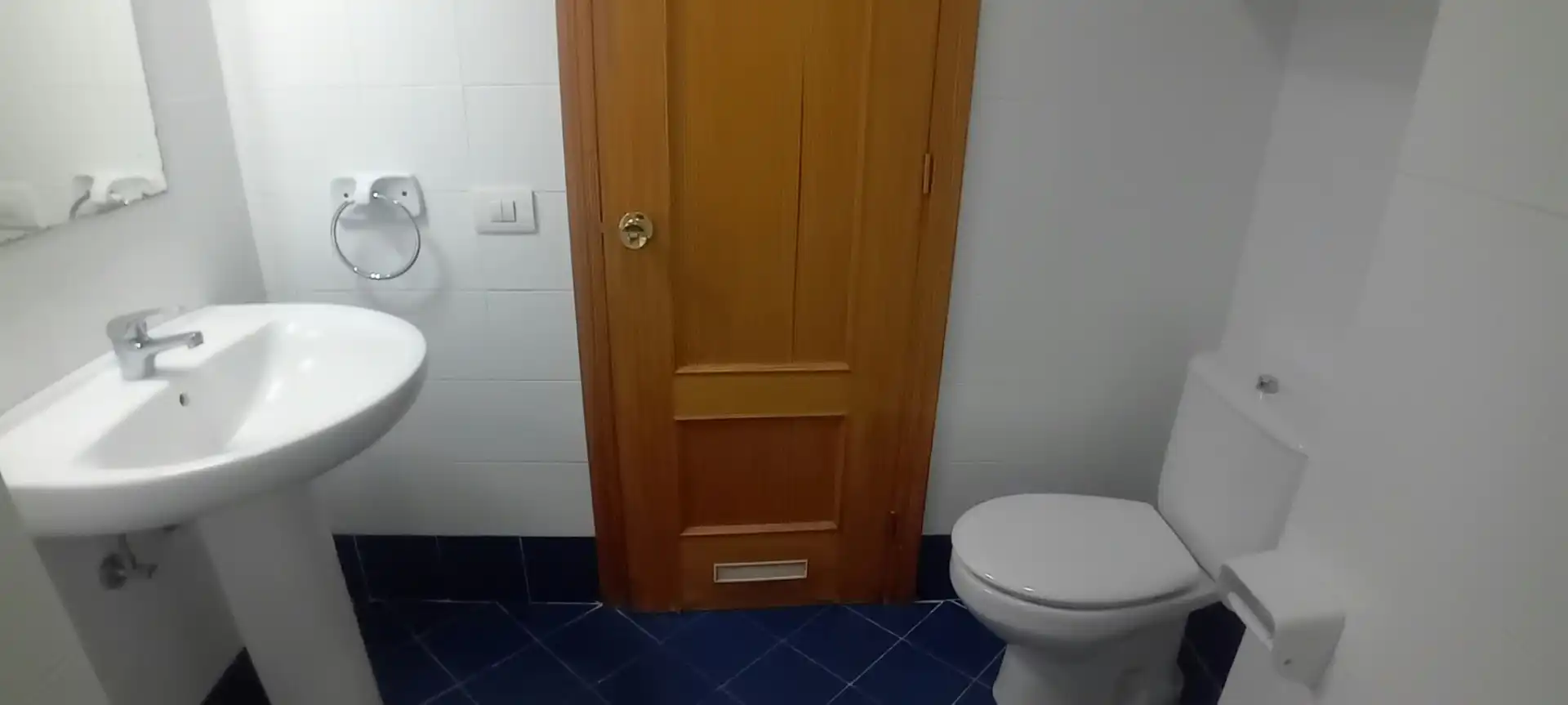 Badezimmer von Wohnung zur Miete in Ciudad Alta