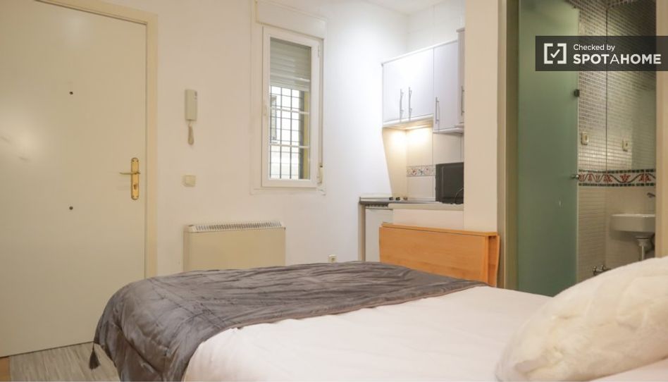 Piso de alquiler en Bellas Vistas - Imagen 5