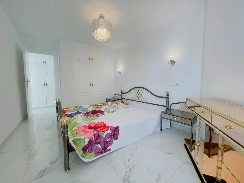 Dormitori de Apartament en venda en Calpe / Calp amb Aire condicionat, Calefacció i Terrassa
