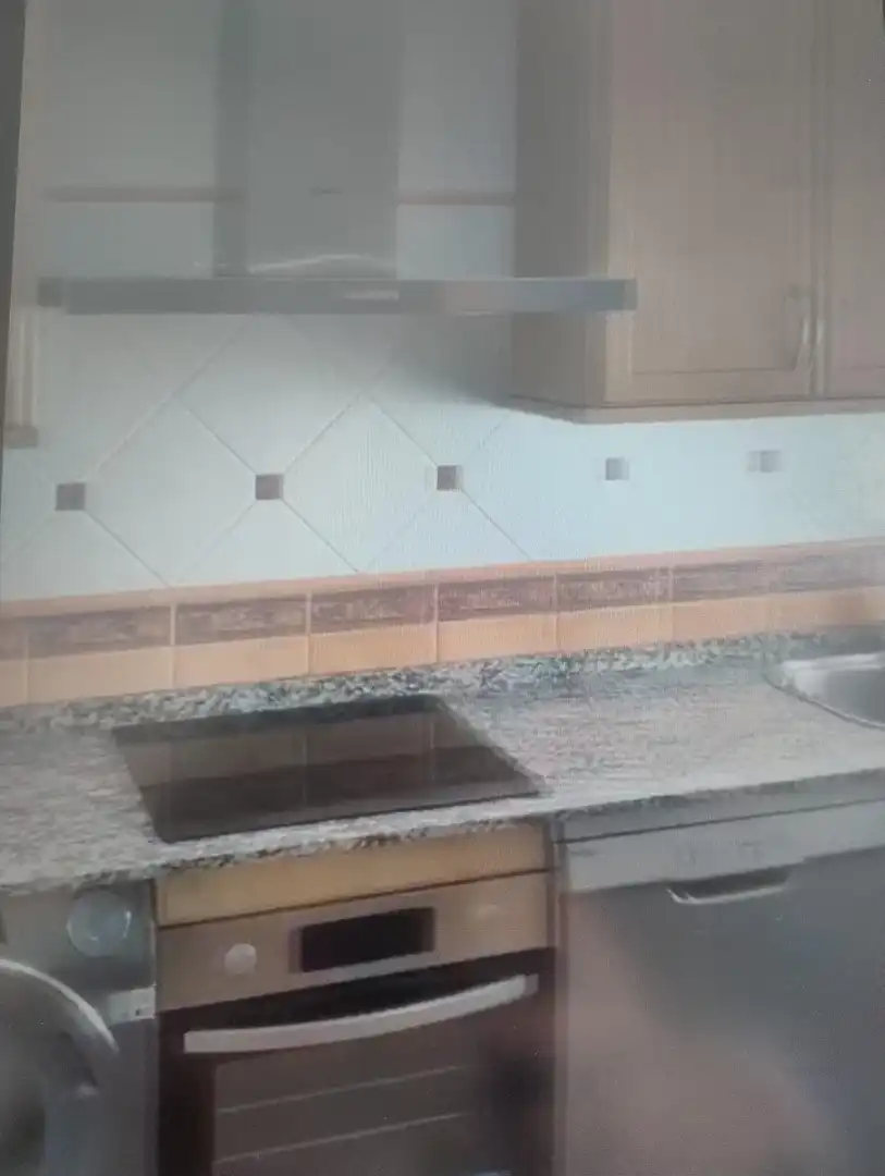 Cocina de Piso en venta en Ciudad Real con Calefacción, Terraza y Amueblado
