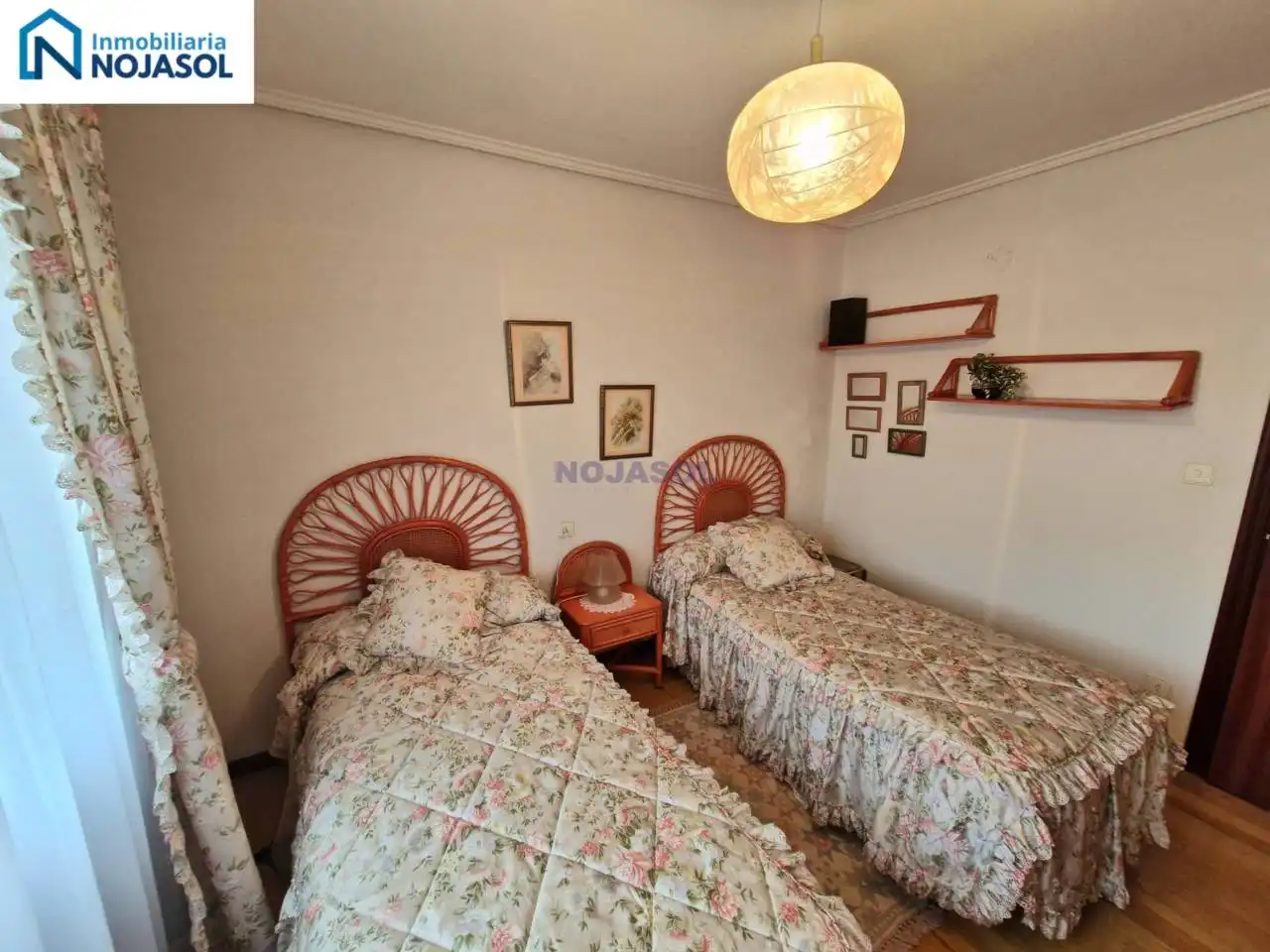 Habitación de Piso en venta en Hazas de Cesto con Parquet, Terraza y Amueblado