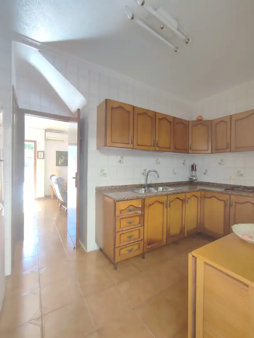 Cocina de Casa adosada en venta en San Pedro del Pinatar con Aire acondicionado, Calefacción y Jardín privado
