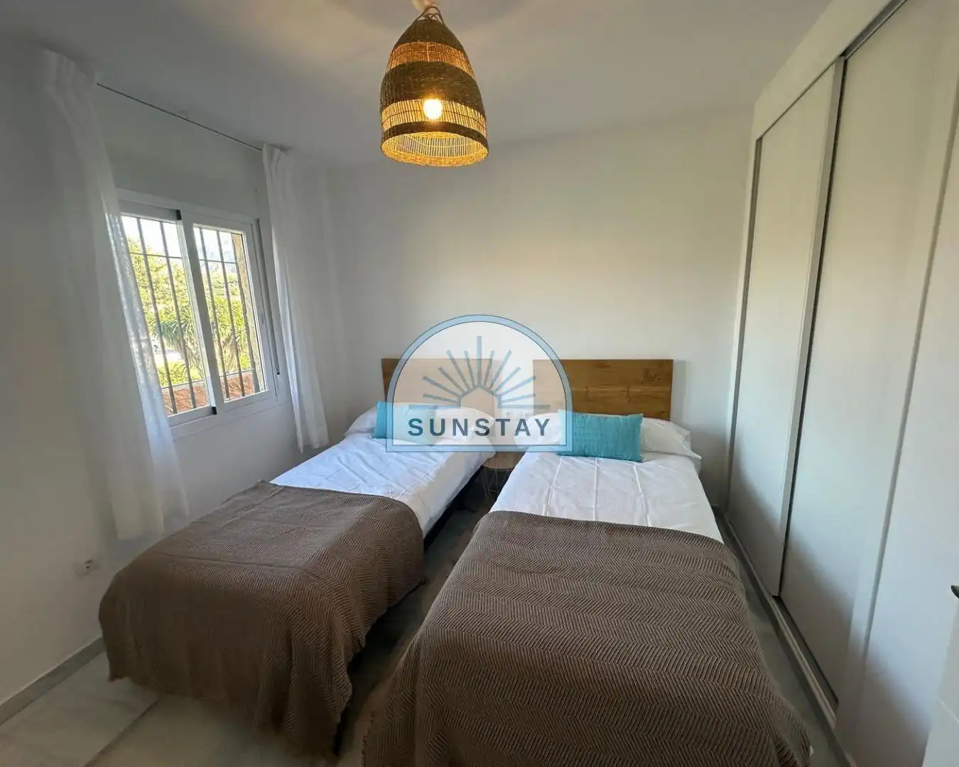 Bedroom of Flat for rent in Nerja  with Air Conditioner, Private garden and Terrace