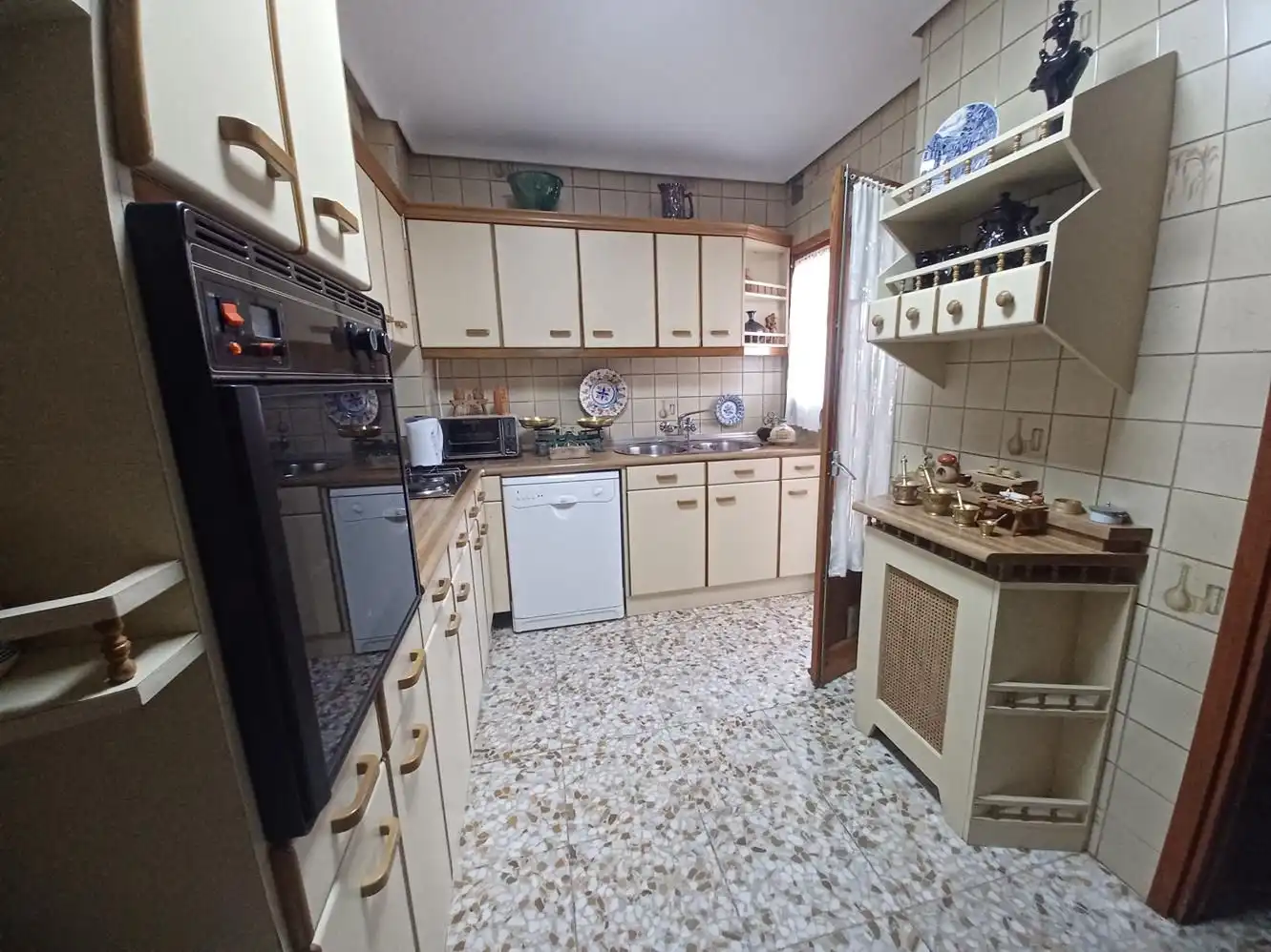 Cocina de Piso en venta en La Roda con Aire acondicionado, Calefacción y Trastero