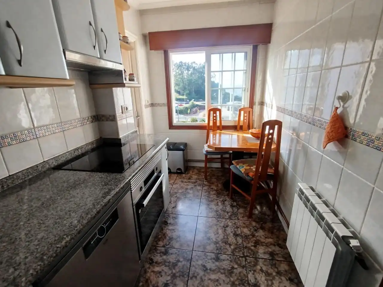 Cocina de Piso en venta en Mos con Calefacción, Trastero y Amueblado