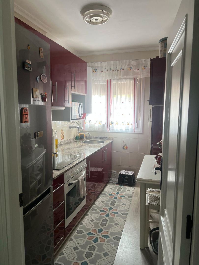 Cocina de Piso en venta en Langreo con Calefacción, Trastero y Amueblado