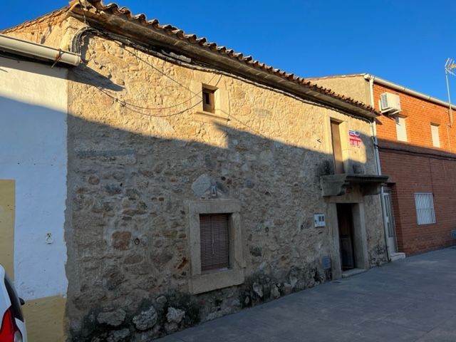 Vista exterior de Casa o xalet en venda en Arroyomolinos (Cáceres)