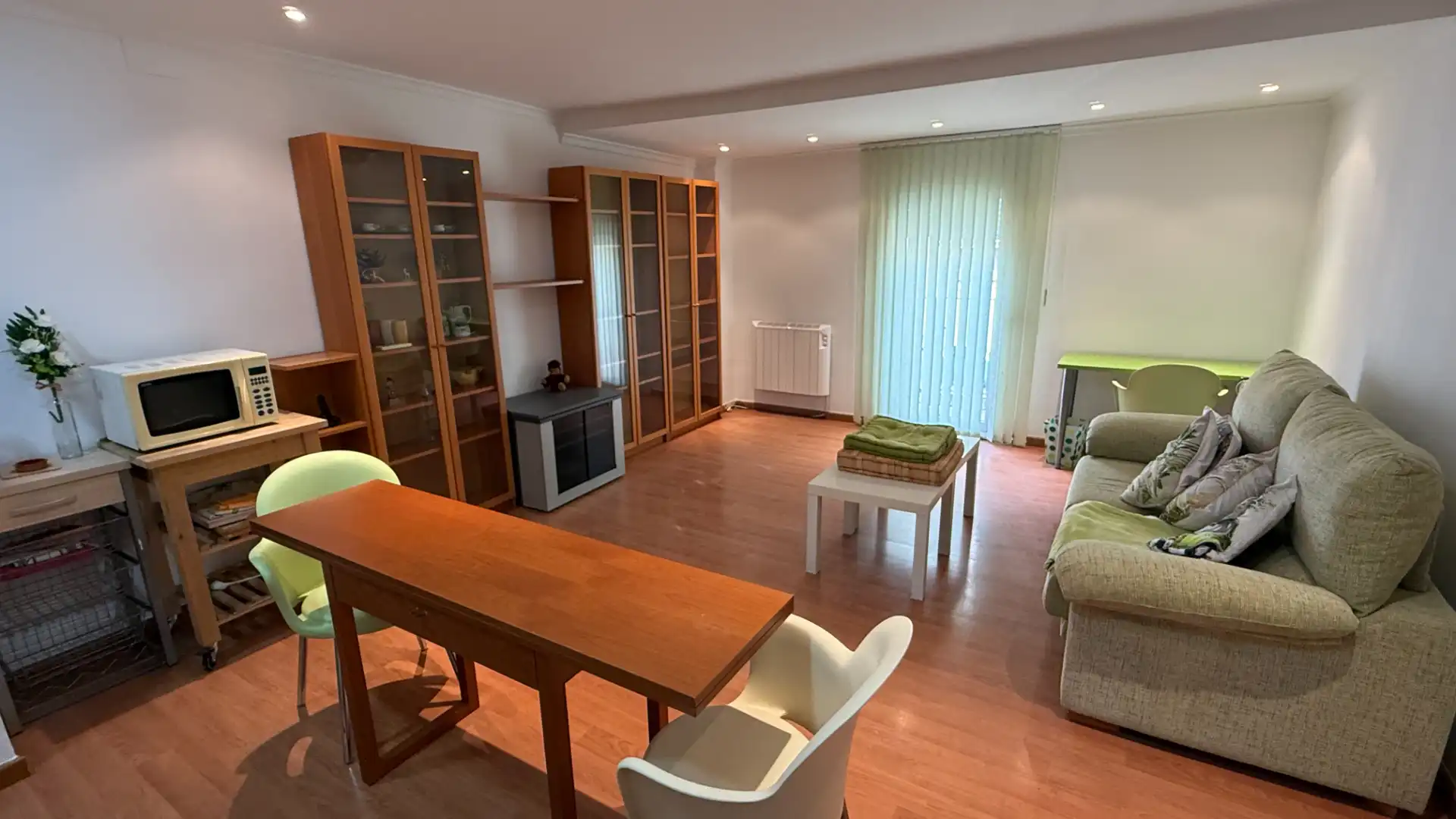 Sala de estar de Apartamento en venta en  Tarragona Capital con Aire acondicionado, Calefacción y Parquet
