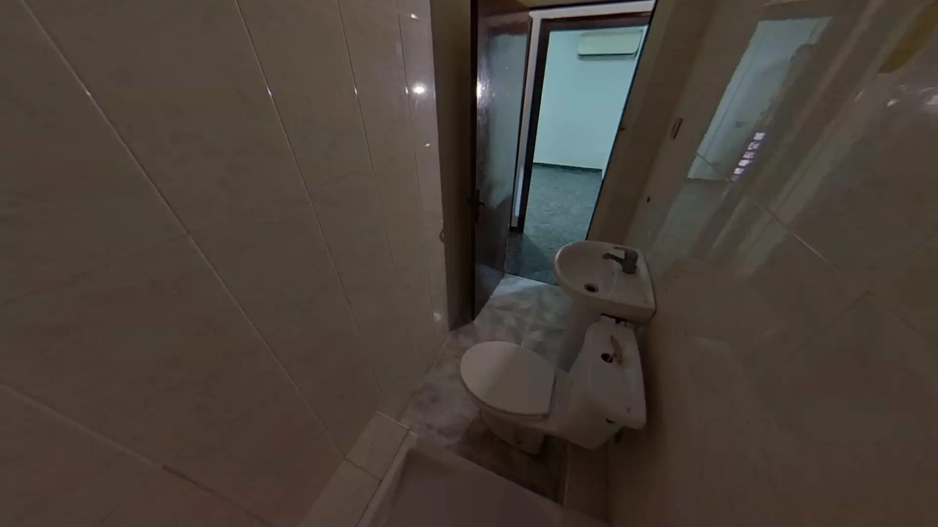 Bany de Apartament en venda en L'Hospitalet de Llobregat