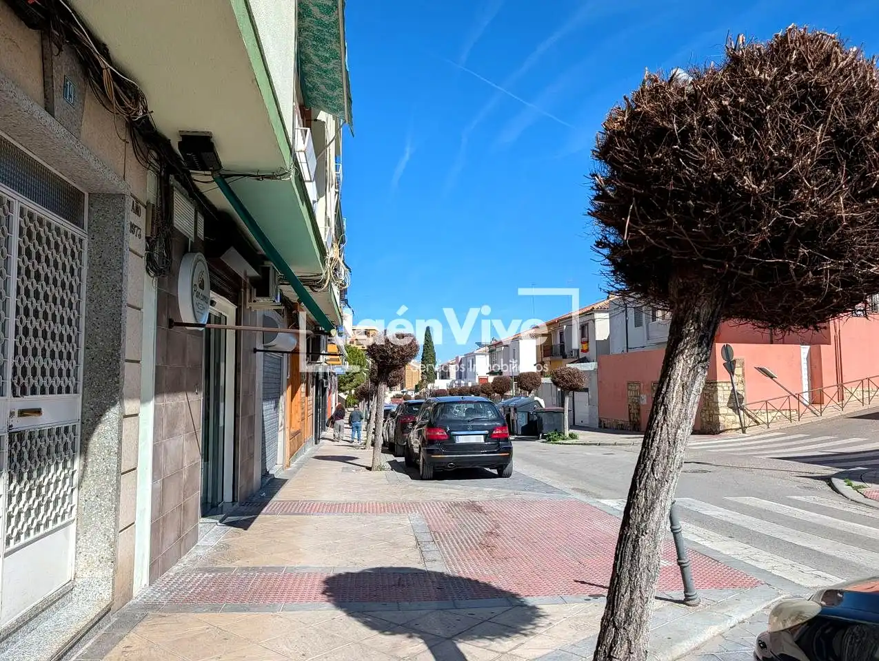 Vista exterior de Local de lloguer en Jaén amb Aire condicionat