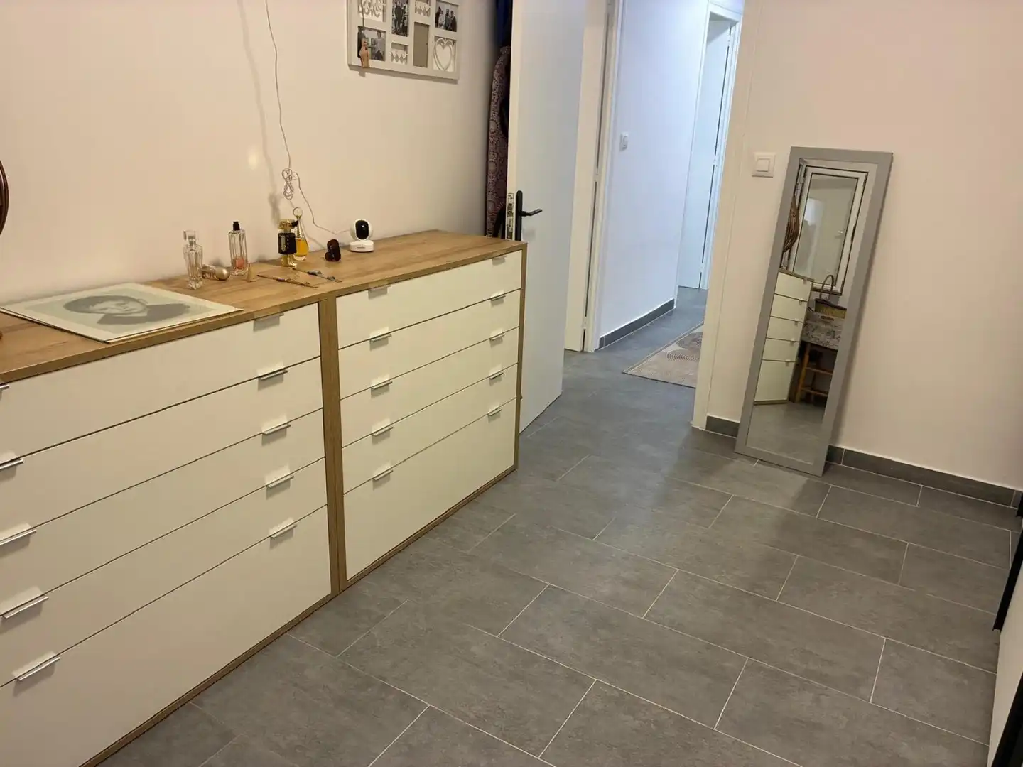 Apartments for sale in Roses  with Air Conditioner