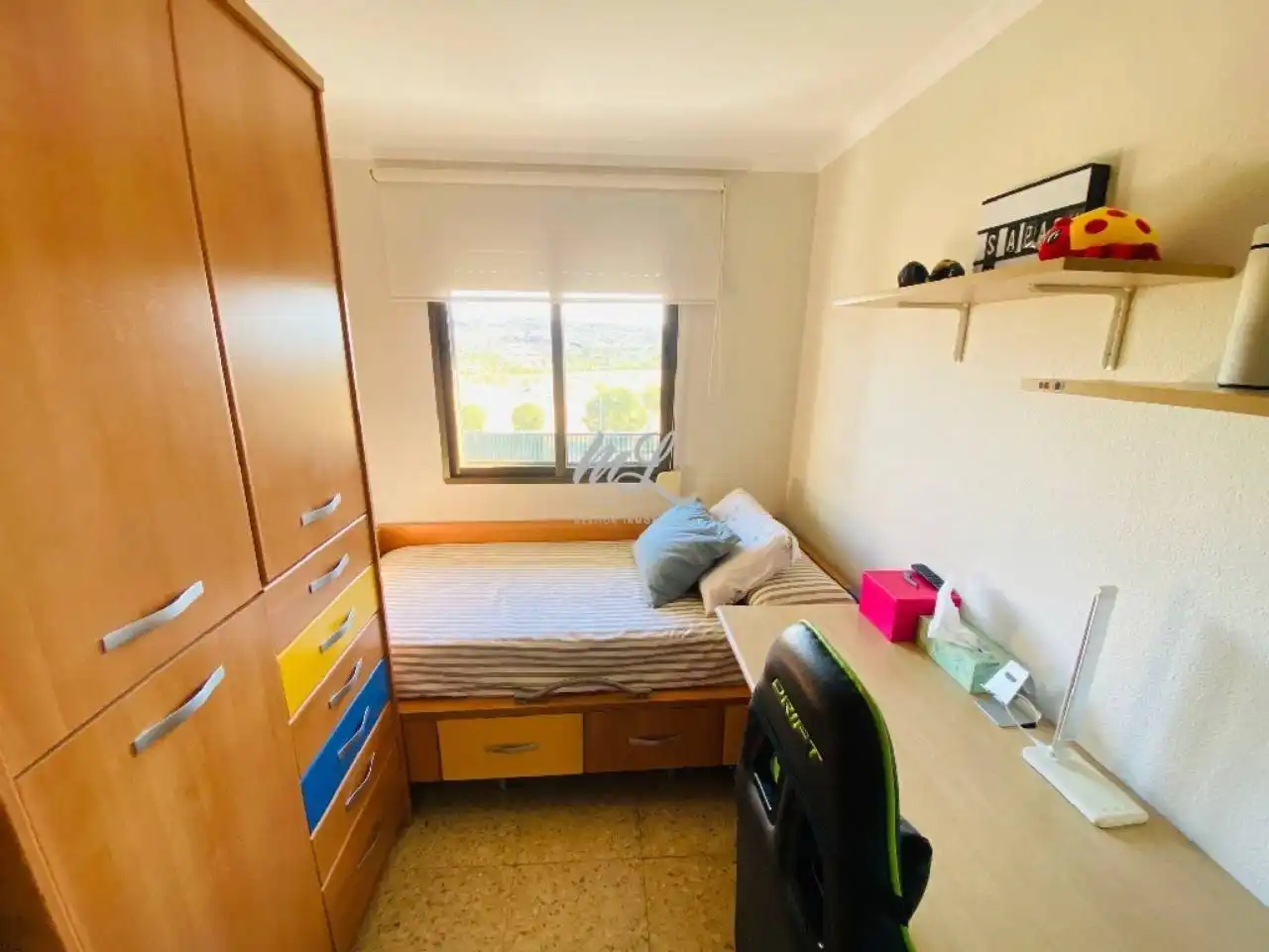 Dormitori de Pis en venda en Toledo amb Aire condicionat, Terrassa i Moblat