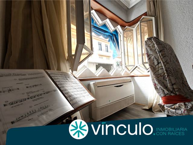 Ático en Venta en Placa de los Luceros en Barrio del Centro