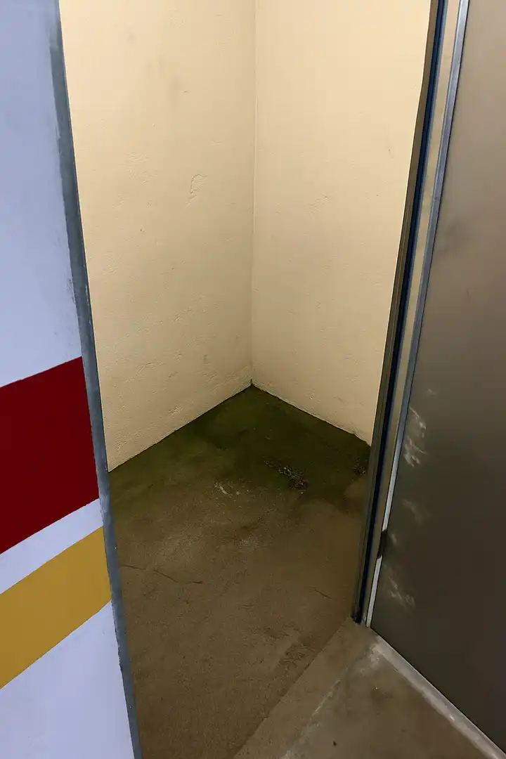 Storage room for sale in Llevant