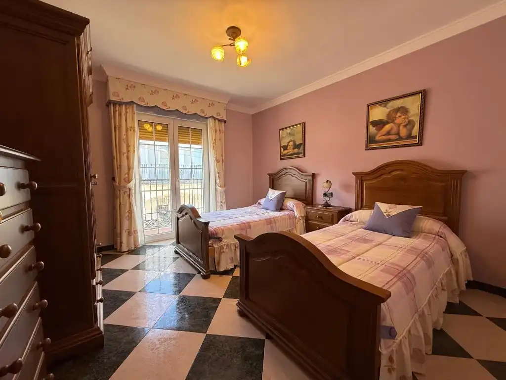 Bedroom of Houses for sale in Zafarraya  with Terrace, Storage room and Furnished