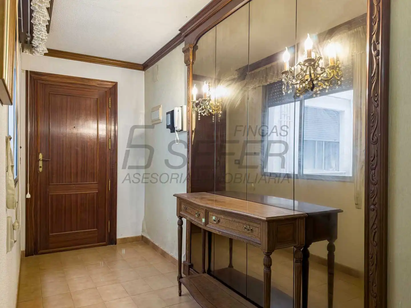 Piso en venta en Vila-real con TV y Balcón