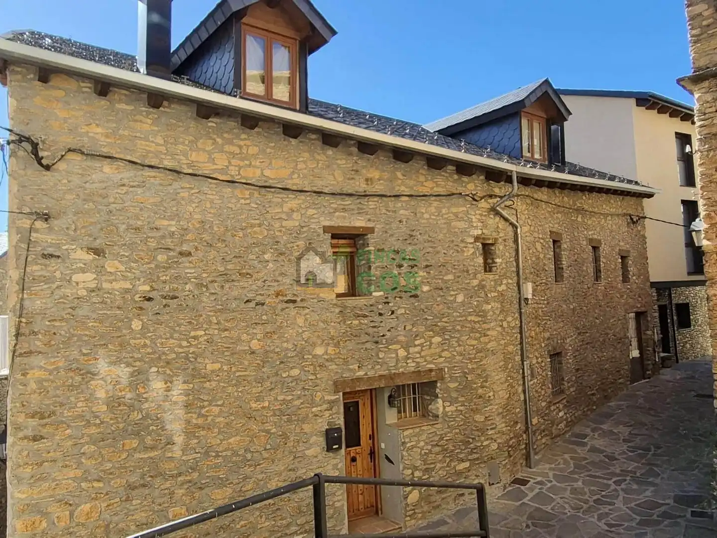 Vista exterior de Casa o chalet en venta en La Torre de Cabdella con Terraza, Amueblado y Balcón