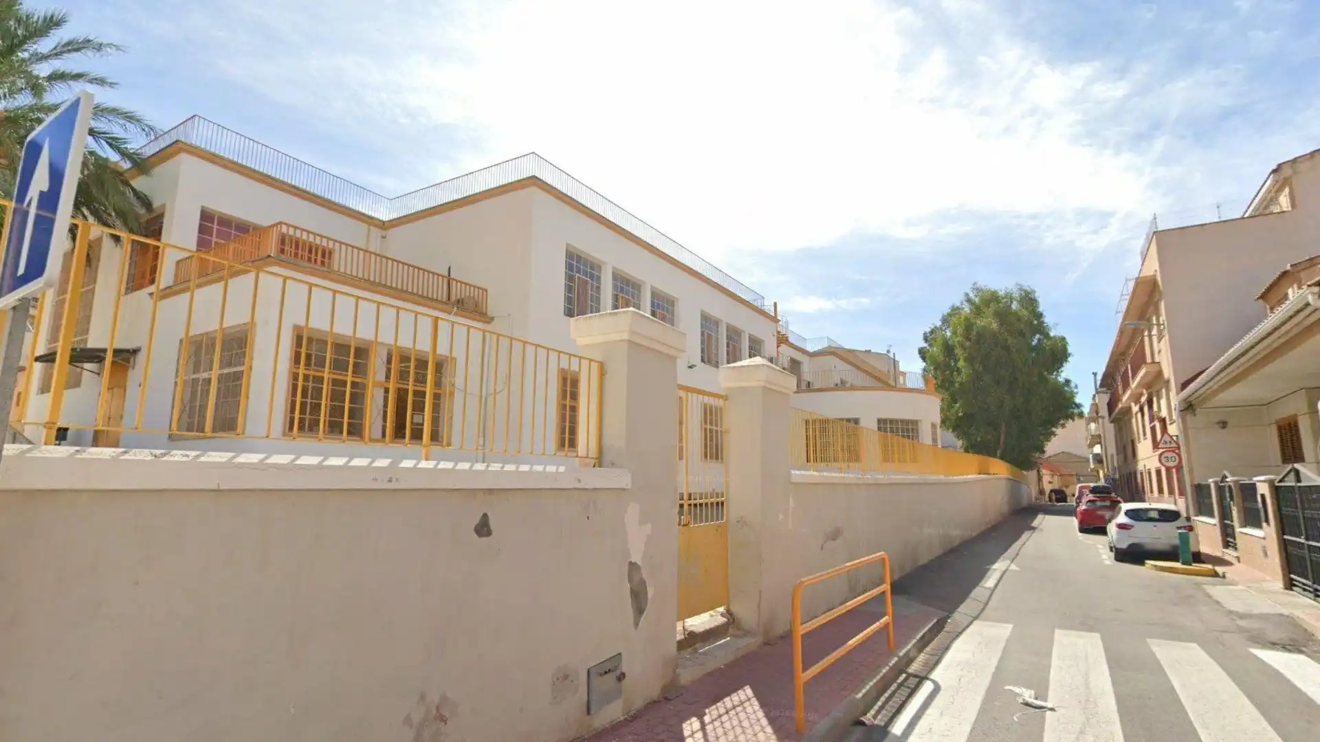 Flat with lift for sale in Maestro Vicente Muñoz, imagen 4