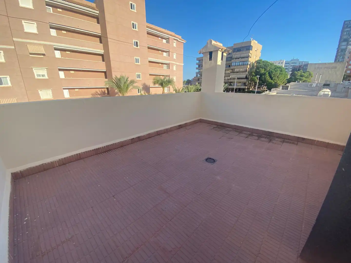 Maison mitoyenne avec terrasse à louer à Los Arenales del Sol, imagen 10