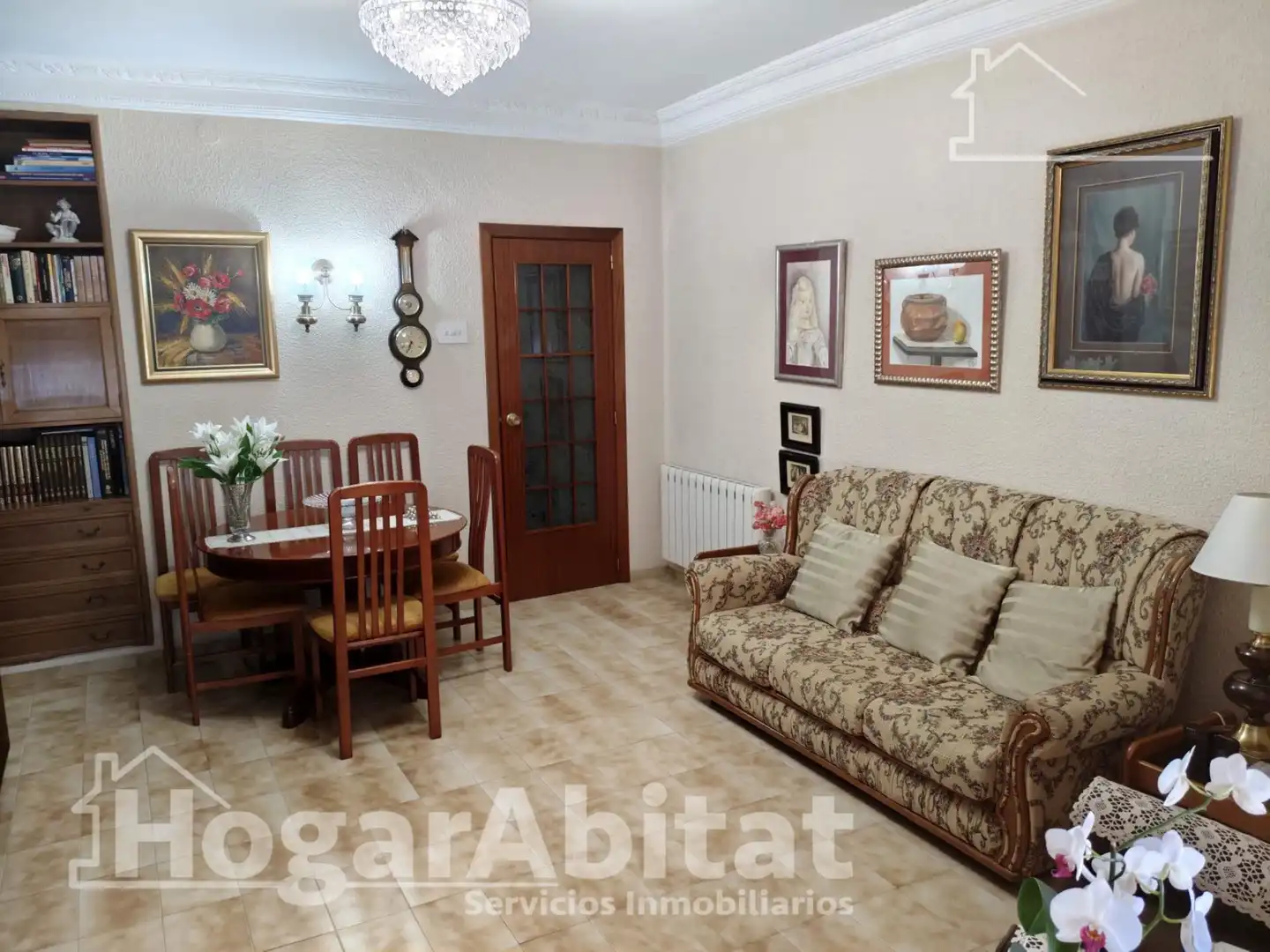 Living room of Flat for sale in Castellón de la Plana / Castelló de la Plana  with Heating, Storage room and Furnished