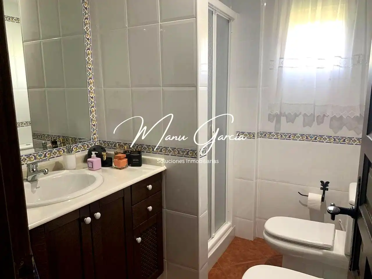 Bathroom of Houses for sale in Lucena