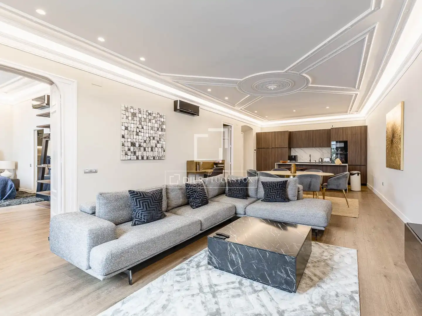 Living room of Flat for sale in Barcelona  with Air Conditioner, Heating and Terrace