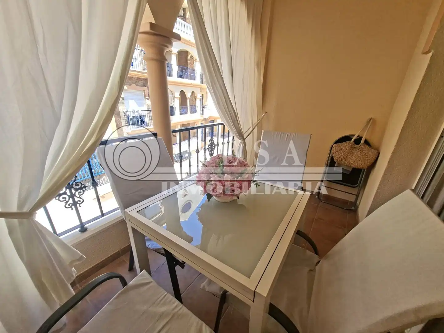 Terraza de Piso en venta en Torrox con Aire acondicionado, Terraza y Piscina