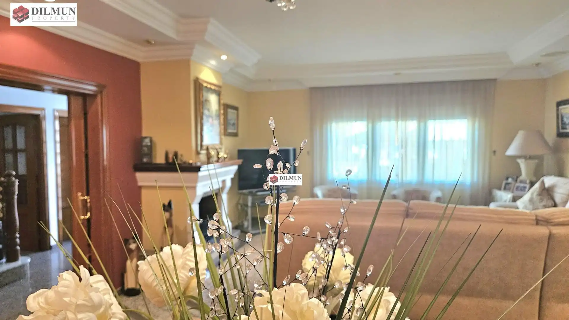 Living room of Houses for sale in Mijas  with Air Conditioner, Heating and Terrace