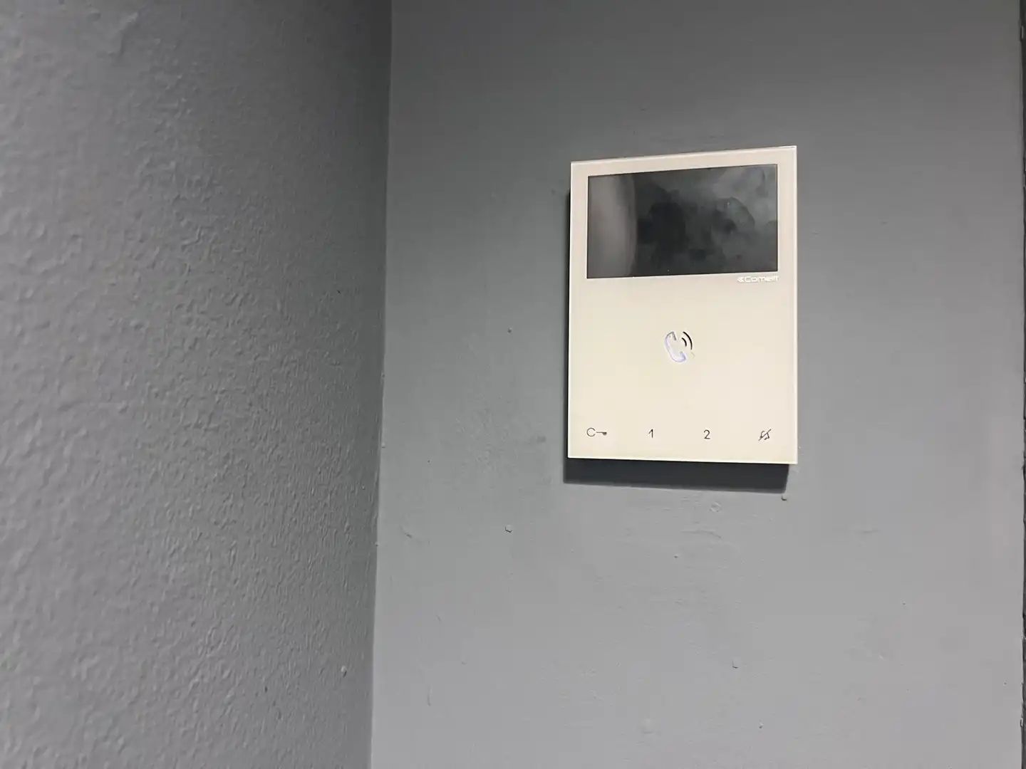 Habitación de Piso de alquiler en Oviedo  con Calefacción y Amueblado
