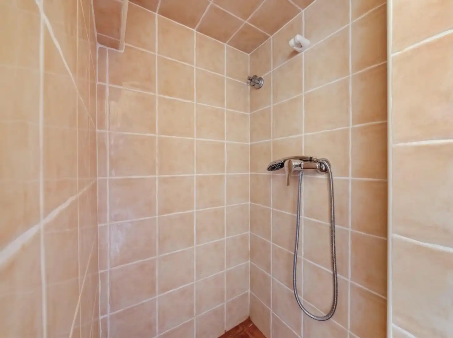 Baño de Casa o chalet en venta en Roda de Berà con Aire acondicionado, Calefacción y Jardín privado