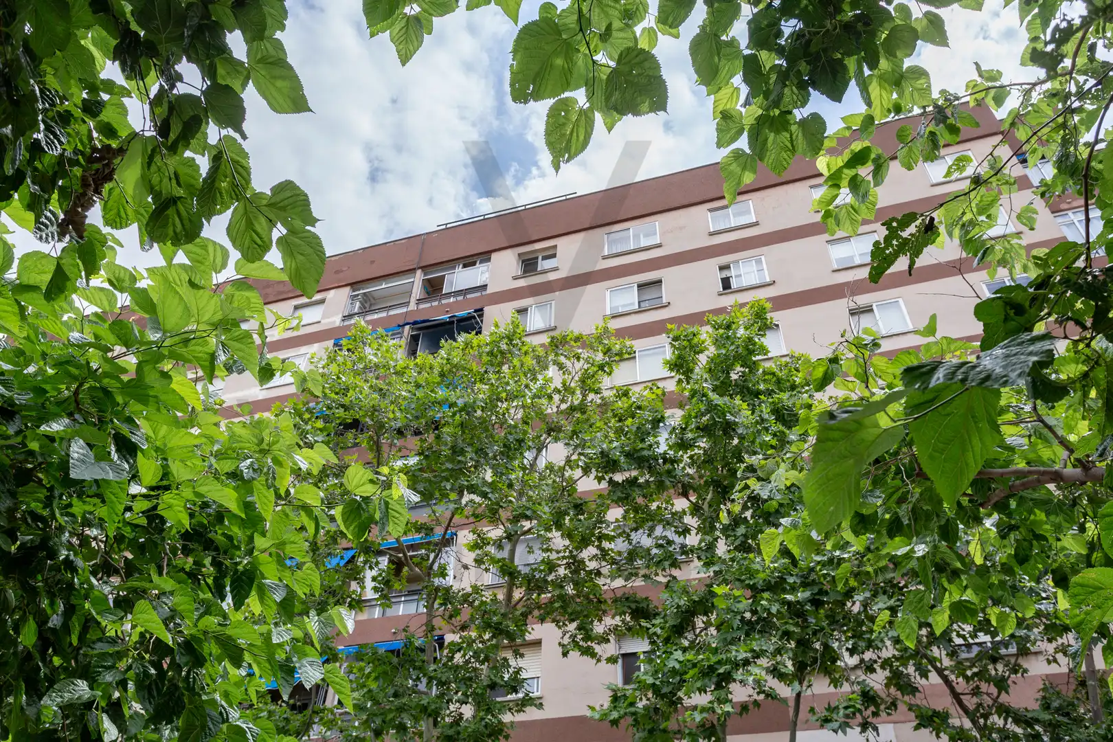 Außenansicht von Wohnung zum Verkauf in Reus mit Klimaanlage, Heizung und Terrasse
