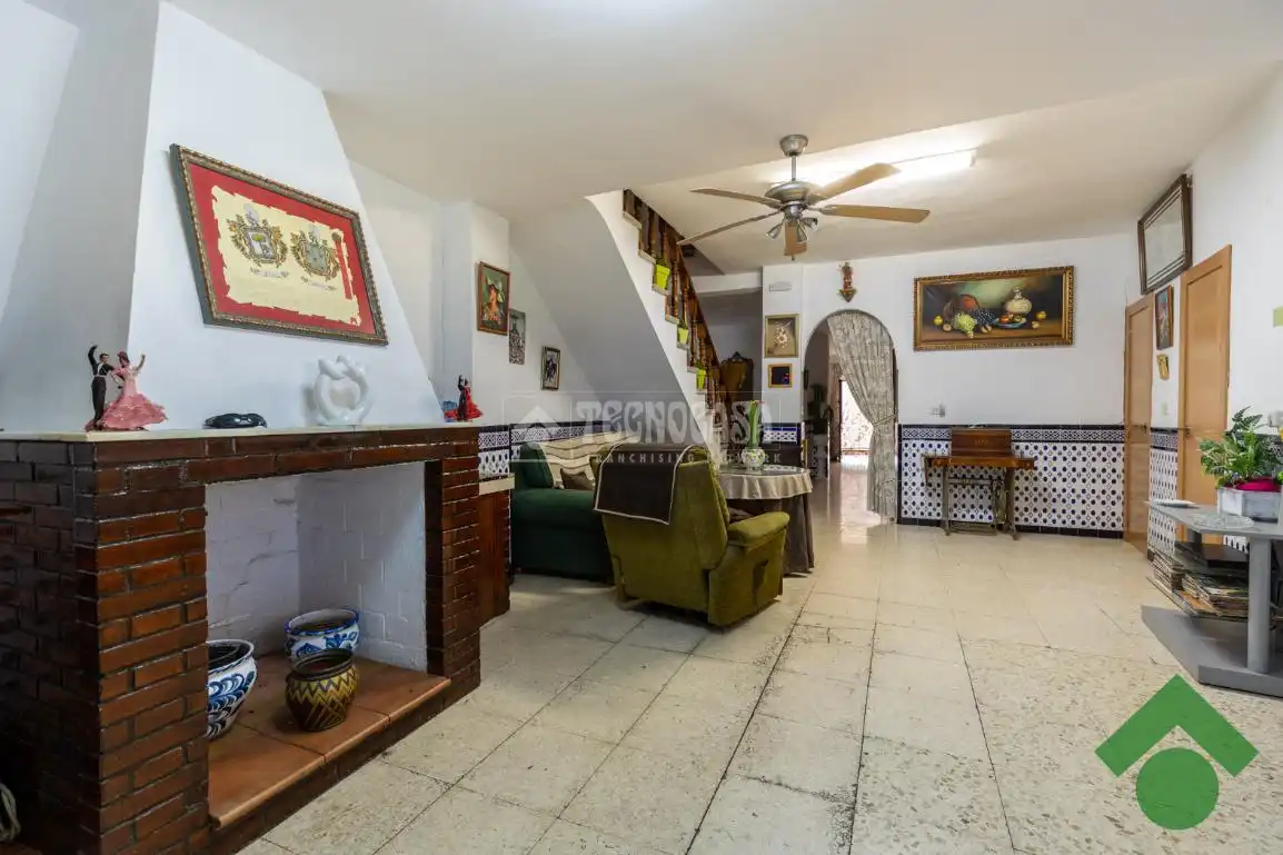 Casa adosada en venta en Pinos Puente con Terraza