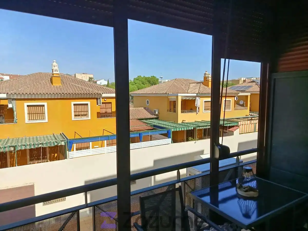 Vista exterior de Apartament de lloguer en Nueva Alcalá