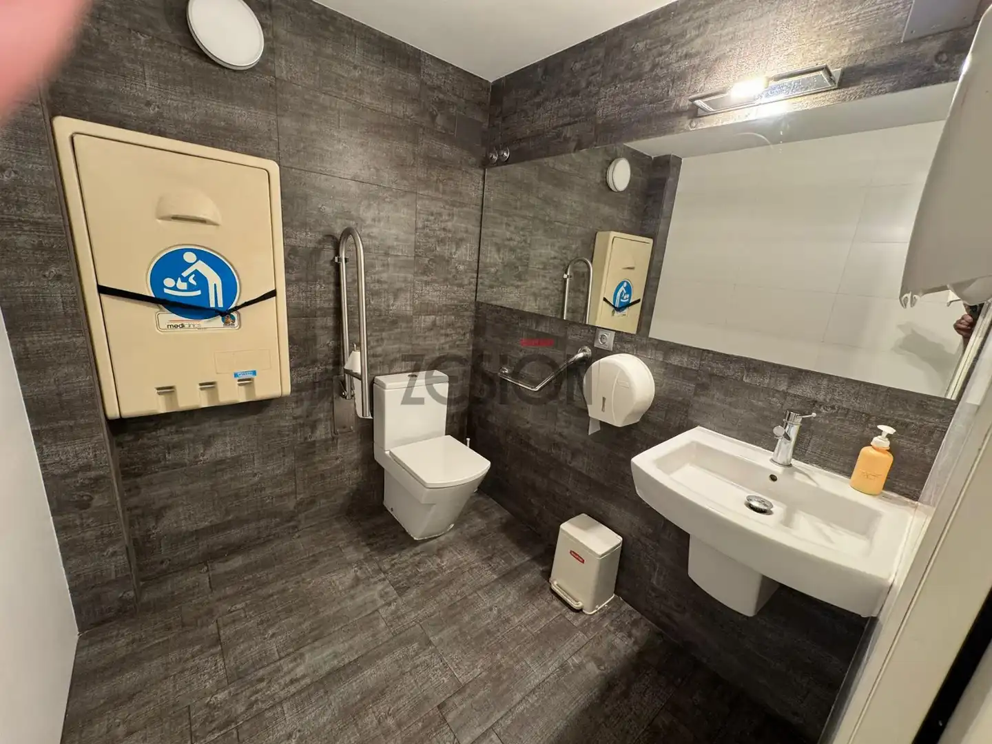 Baño de Local de alquiler en Pueblo