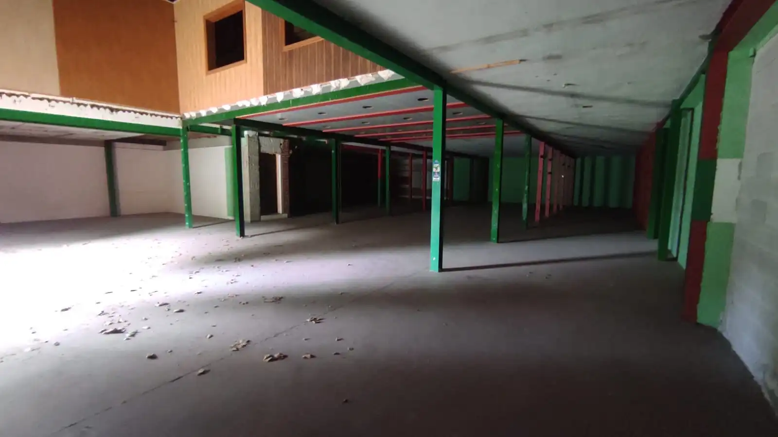 Nau industrial en venda en Benalmádena