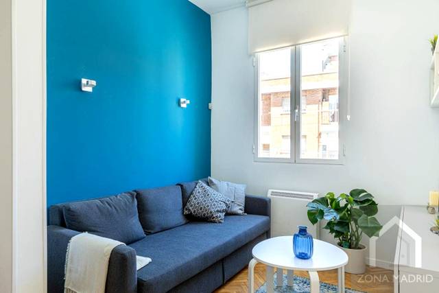 Piso en Alquiler en De Palencia en Cuatro Caminos - Azca