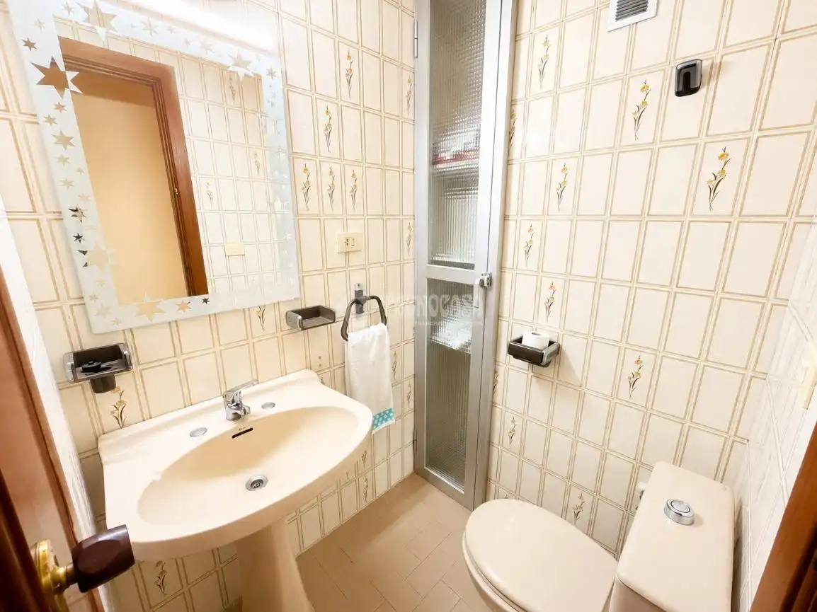 Baño de Piso en venta en Torrent con Balcón