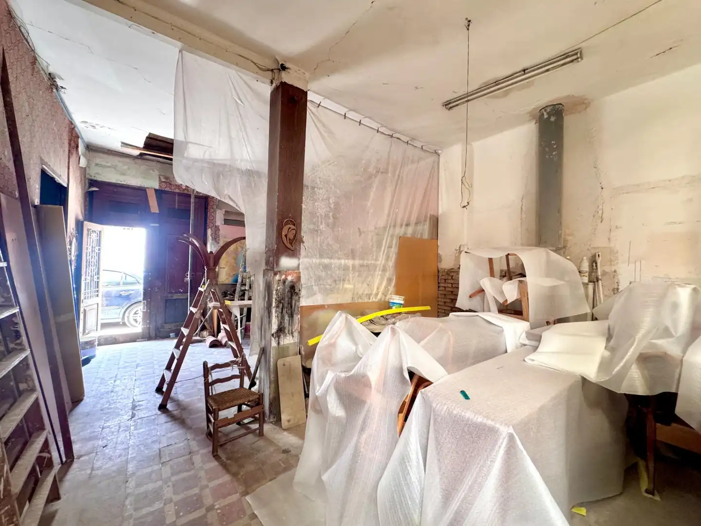 Houses for sale in Valencia  with Alarm