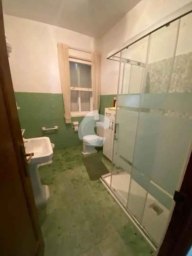 Bany de Casa adosada en venda en Esgos amb Jardí privat