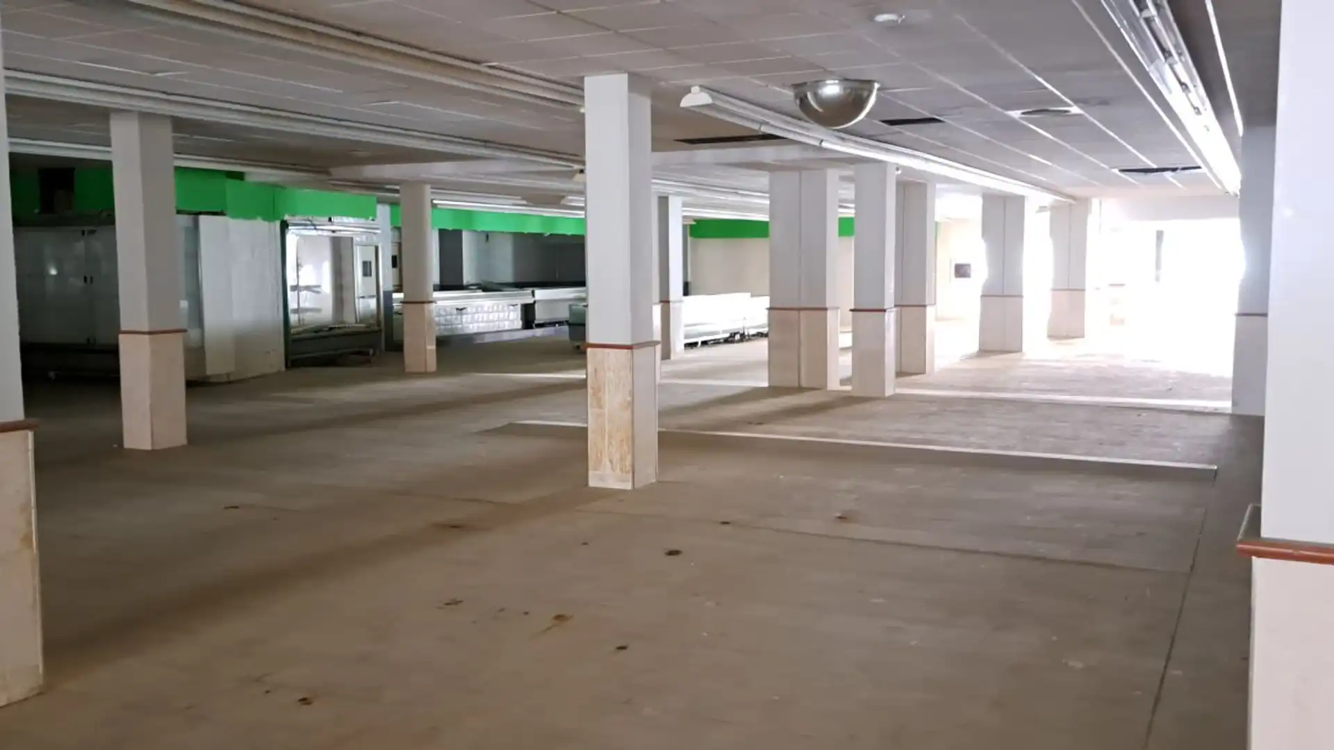 Local de alquiler en  Huesca Capital