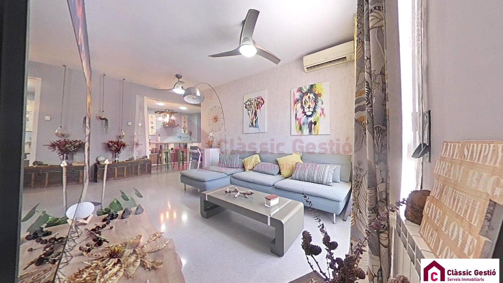 Living room of Flat for sale in Terrassa  with Air Conditioner and Heating