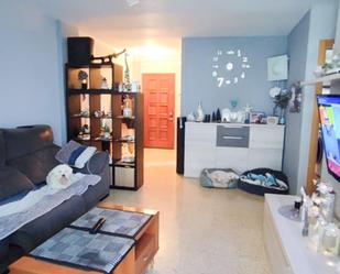 Living room of Flat for sale in Algeciras  with Terrace and Balcony