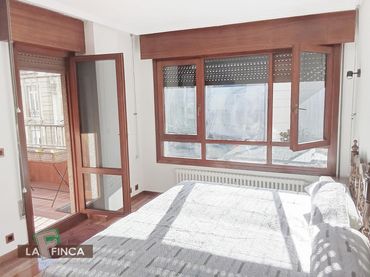 Appartement compact avec ascenseur à louer à MELQUIADES ALVAREZ