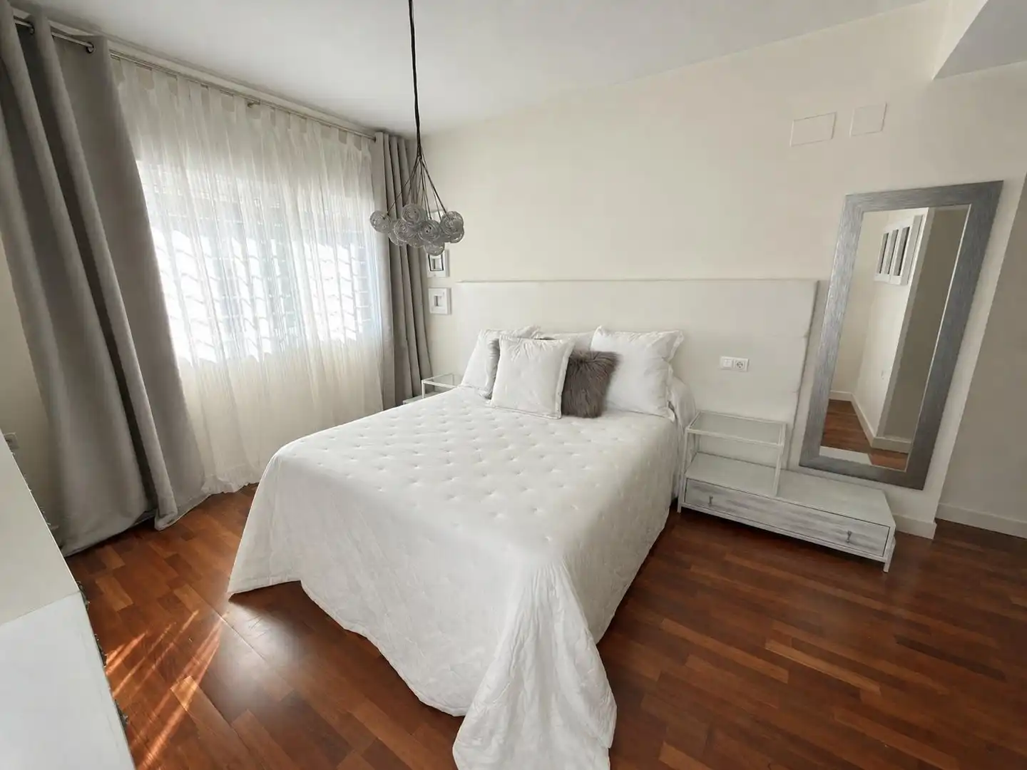Habitación de Casa o chalet en venta en Mairena del Aljarafe