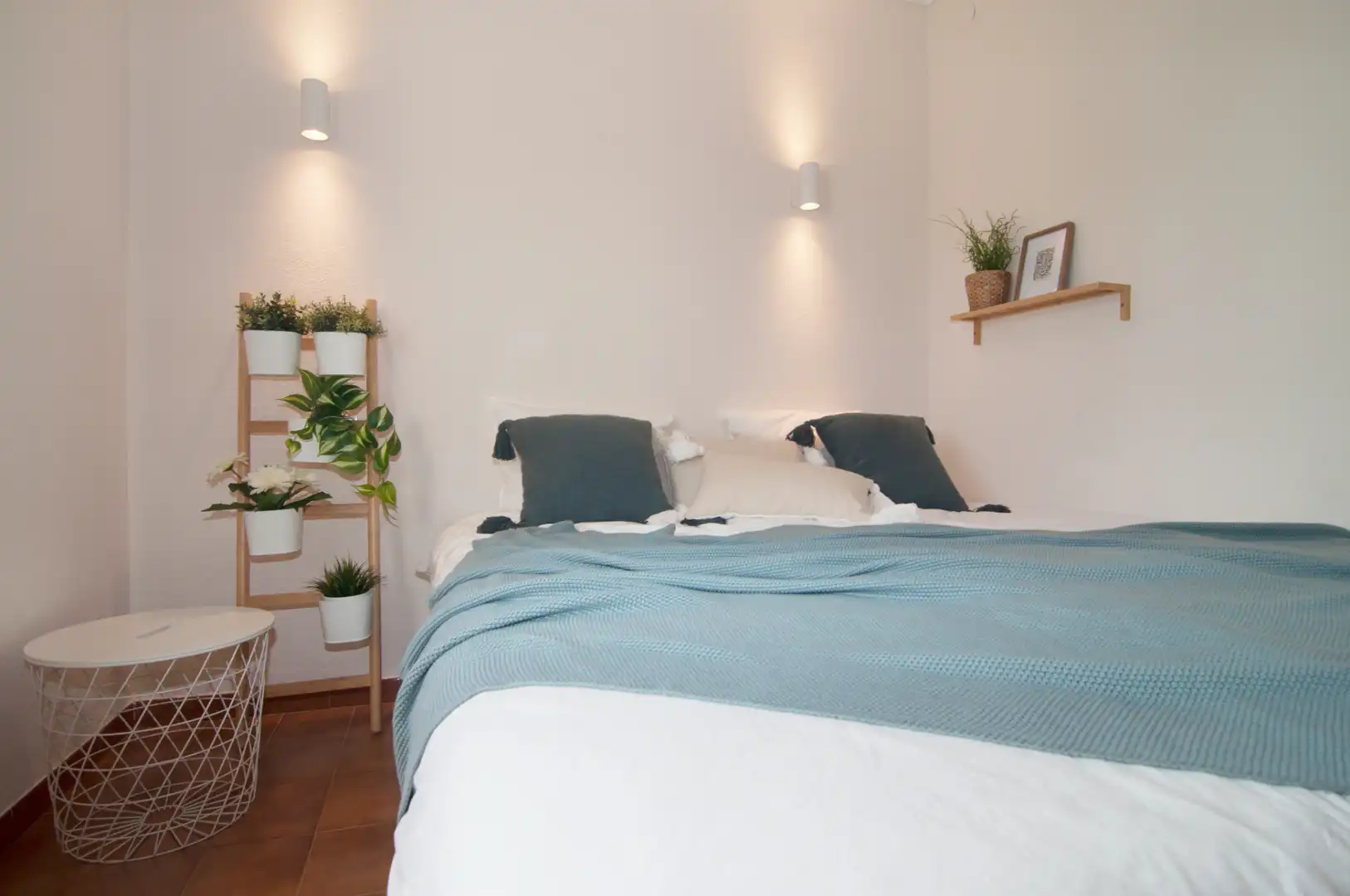 Habitación de Ático en venta en L'Escala con Calefacción, Terraza y Amueblado